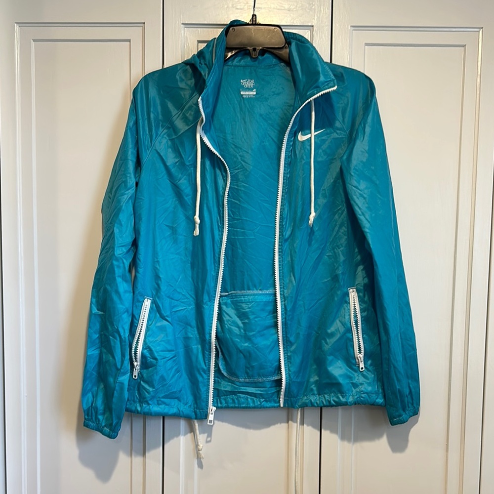 Nike Women's Blue Windbreaker Jacket